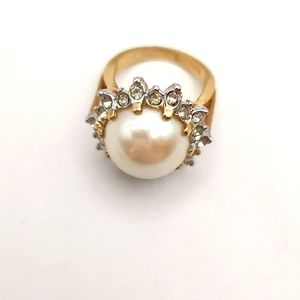 Vintage 18k Gold Electroplated Pearl & Diamond Ring Size 6